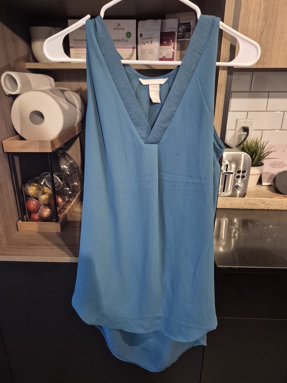 H&M Blue Sleeveless V-Neck Chiffon Camisole